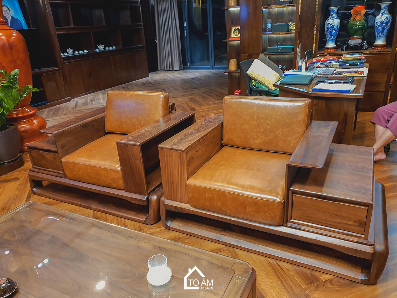 Phòng khách Penthouse Gỗ Tự Nhiên, Gỗ óc chó Sang Trọng - Hoàn thiện công trình Penthouse Gỗ Tự Nhiên chú Vui tại Hòa Lạc - Tổ Ấm Design