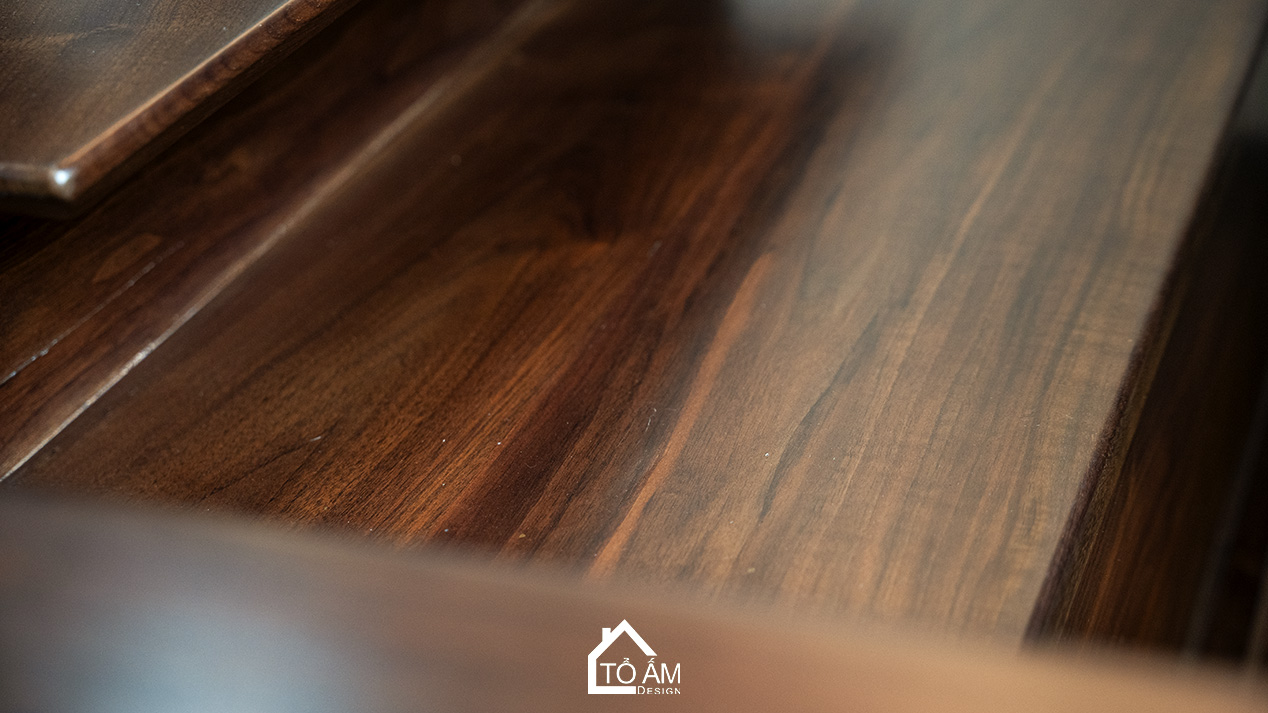 Phòng khách Biệt thự Gỗ Sồi Ecopark: Dấu ấn của sự sang trọng và bình yên - Hoàn tiện công trình Biệt thự Gỗ Sồi Mỹ Ecopark - Tổ Ấm Design