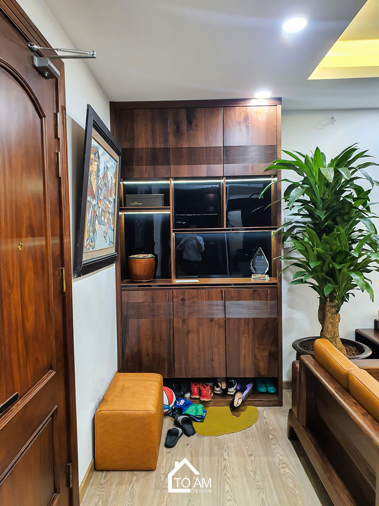 Phòng khách – Trung tâm kết nối của chung cư 3 ngủ Cầu Giấy - Hoàn thiện nội thất Chung cư 3 ngủ tại tòa 24T2, Cầu Giấy phong cách hiện đại – Tổ Ấm Design