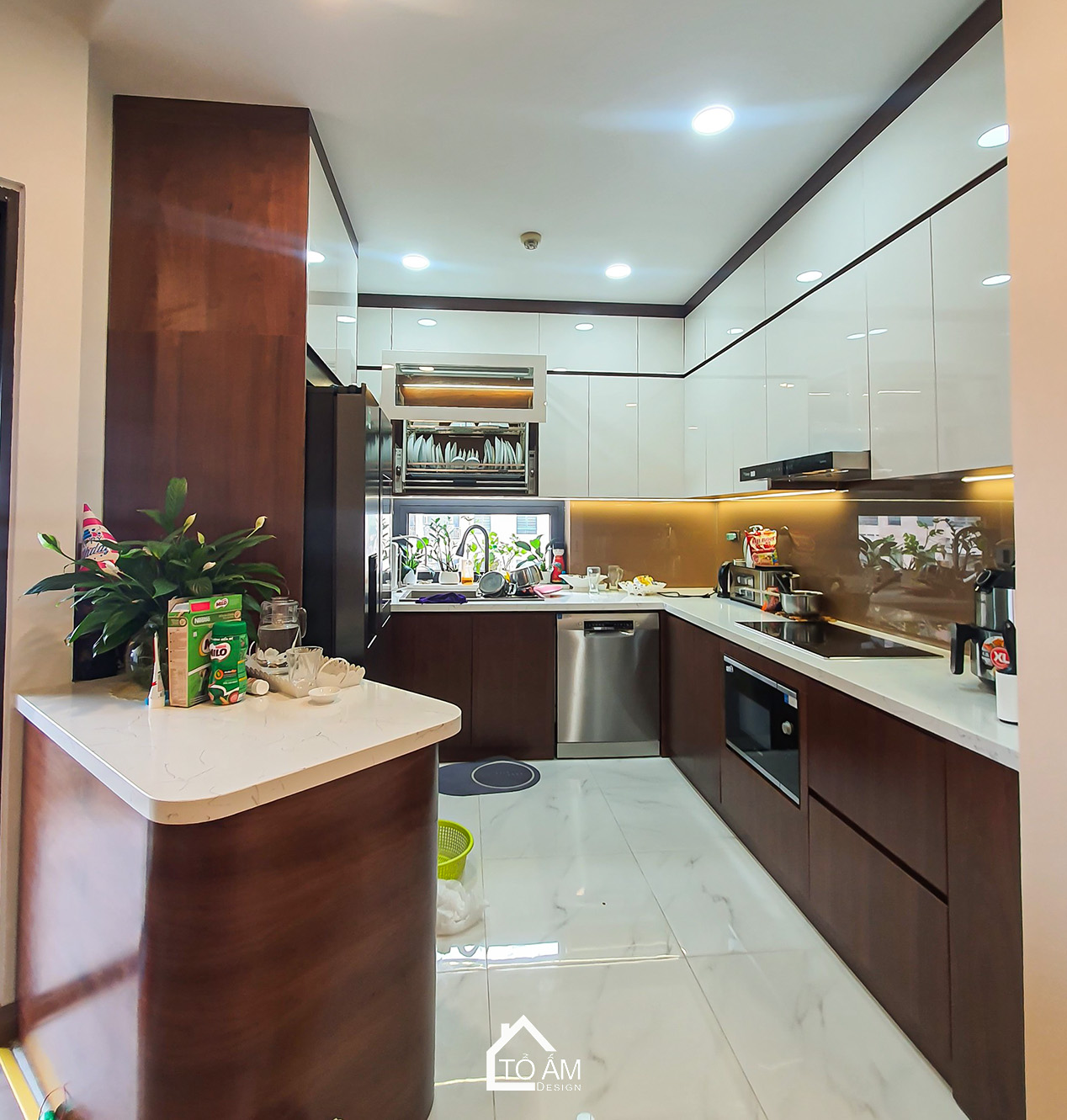 Không gian bếp – Nơi giữ lửa hạnh phúc trong căn Chung cư 3 ngủ Cầu Giấy - Hoàn thiện nội thất Chung cư 3 ngủ tại tòa 24T2, Cầu Giấy phong cách hiện đại – Tổ Ấm Design