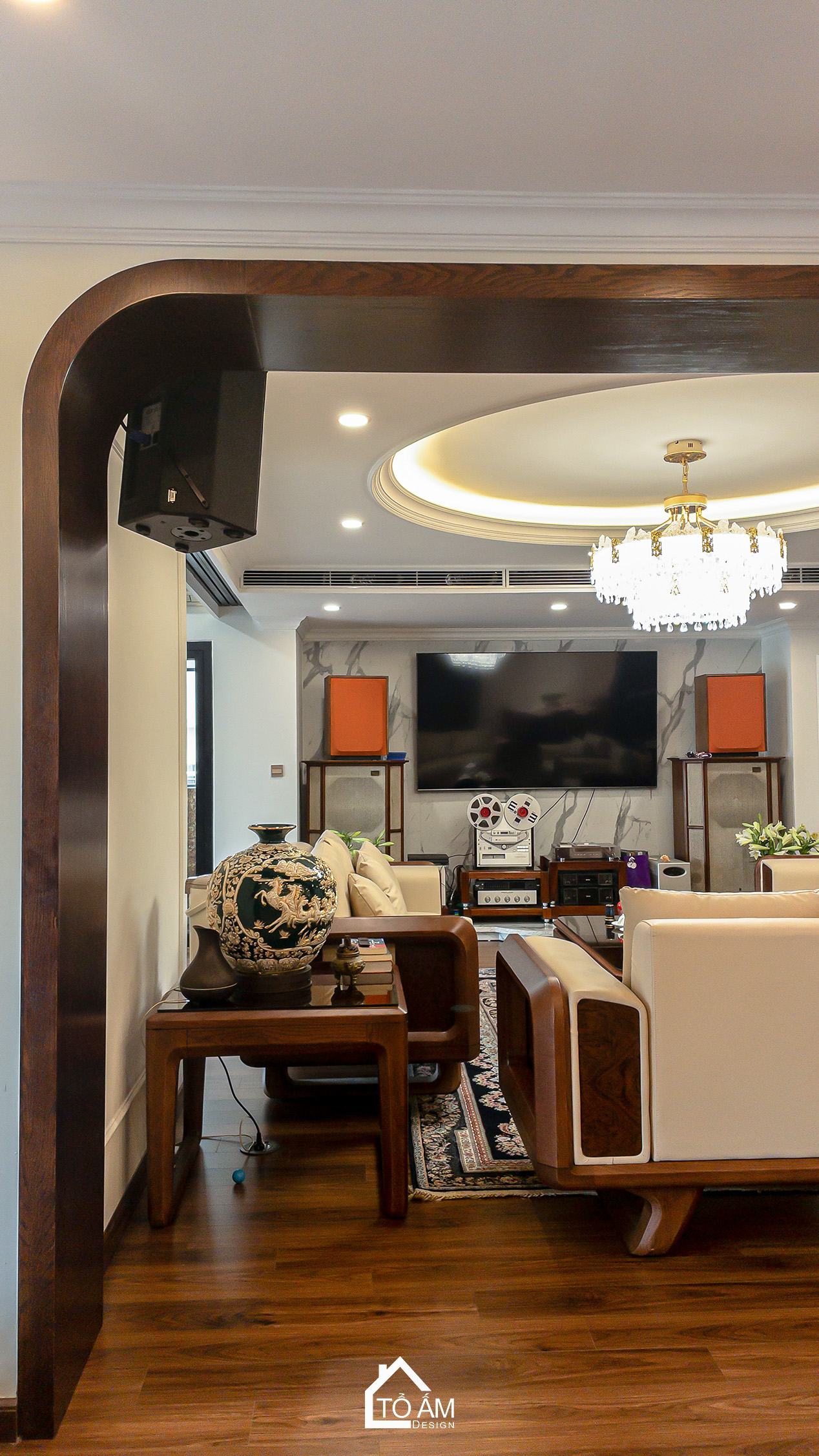 Phòng khách sang trọng – trái tim của căn hộ Chung cư đập thông 4 ngủ Hà Đông - Hoàn thiện Chung cư đập thông 4 ngủ Hà Đông – Mulberry Land - Tổ Ấm Design