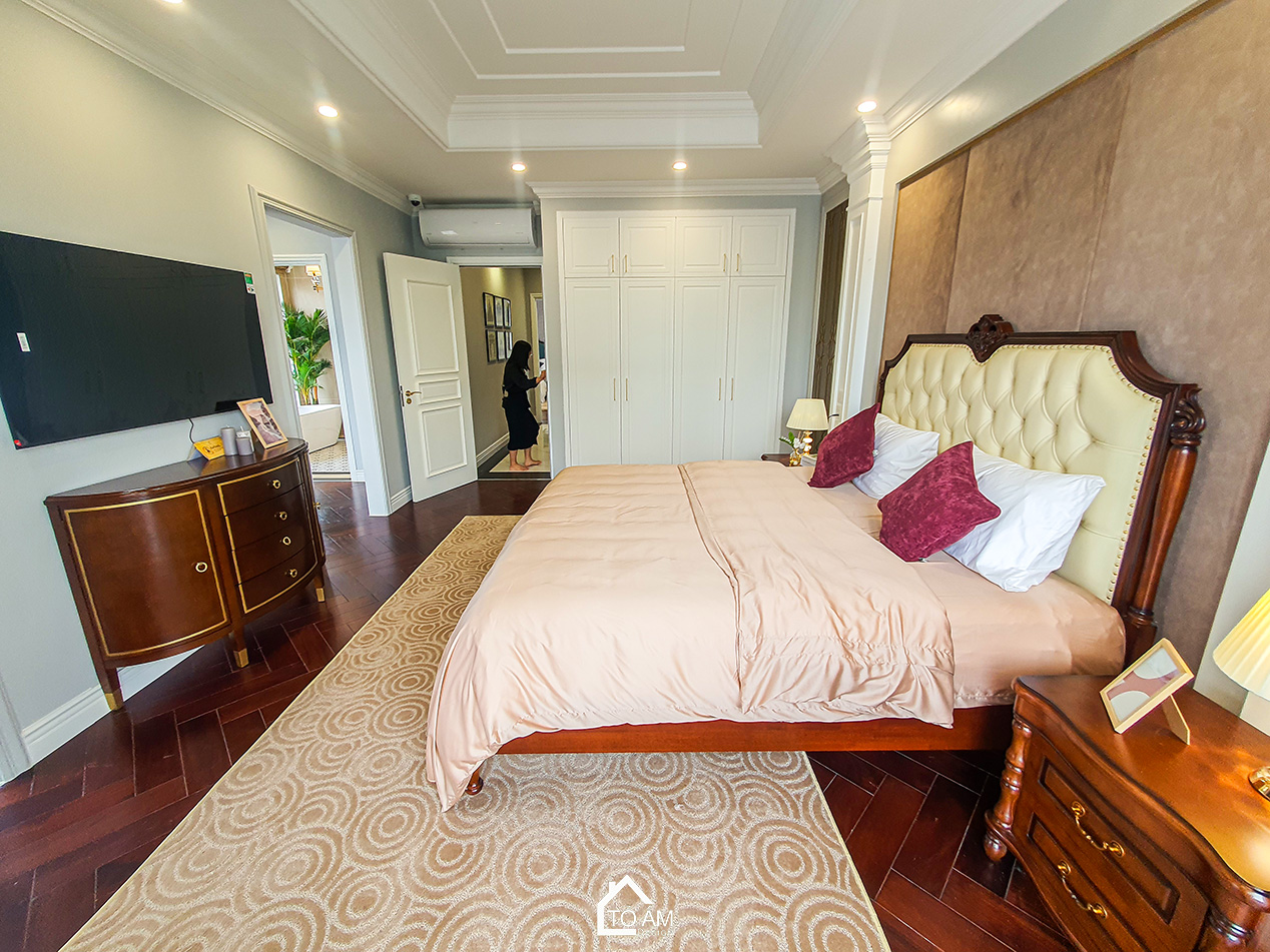 Tầng 3: Phòng ngủ Master 2 – Trầm lắng và sâu sắc – Hoàn thiện Công trình Nhà mẫu SHG9M tại Vinhomes Golden Avenue Móng Cái - Không gian nhà phố chữa lành - Tổ Ấm Design