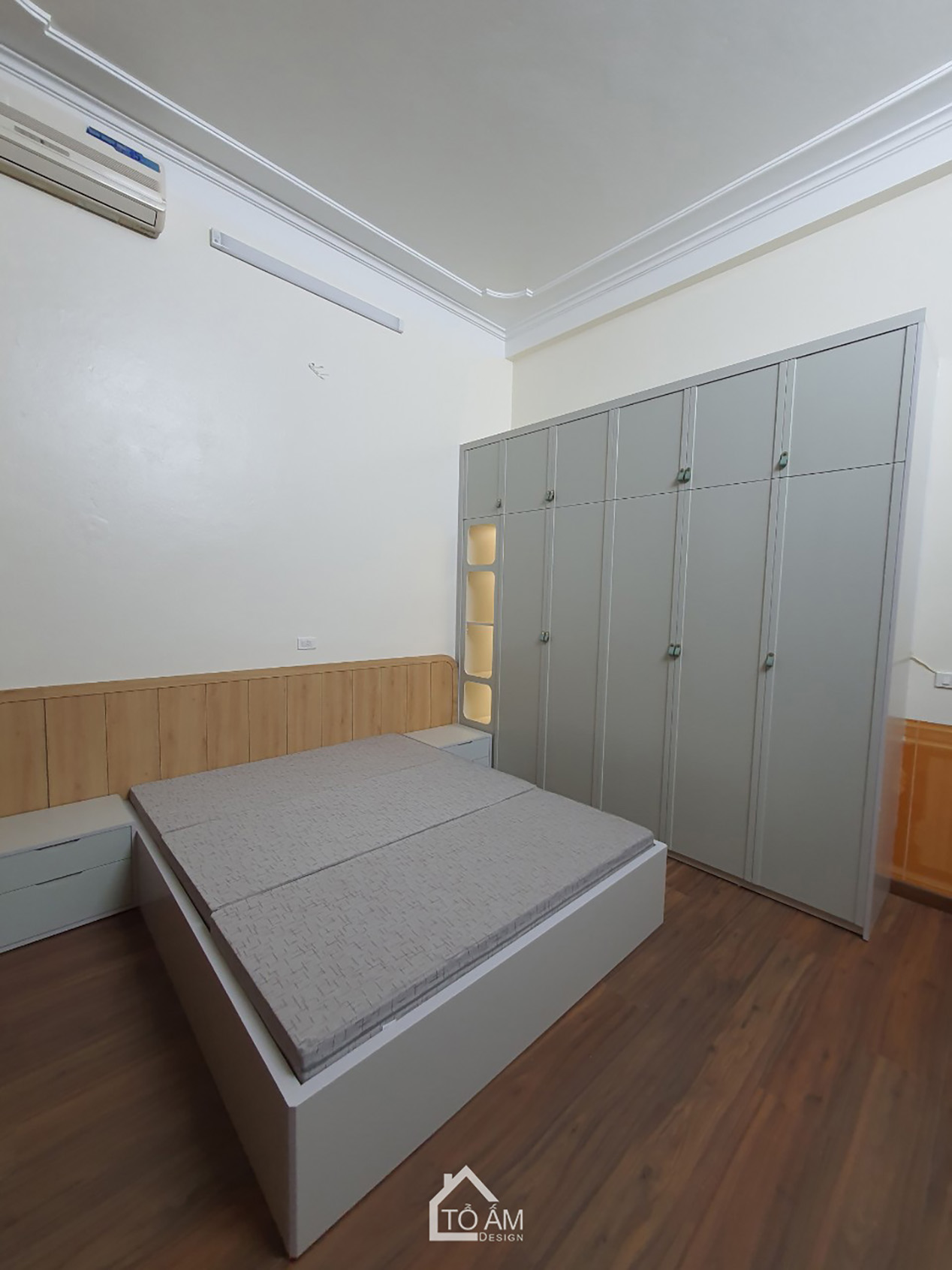 Tầng 2: Phòng ngủ con trai – Năng động, cá tính, nhưng vẫn chữa lành - Hoàn thiện Nhà phố Hiện đại 3 tầng tại Tiên Yên - Tổ Ấm Design