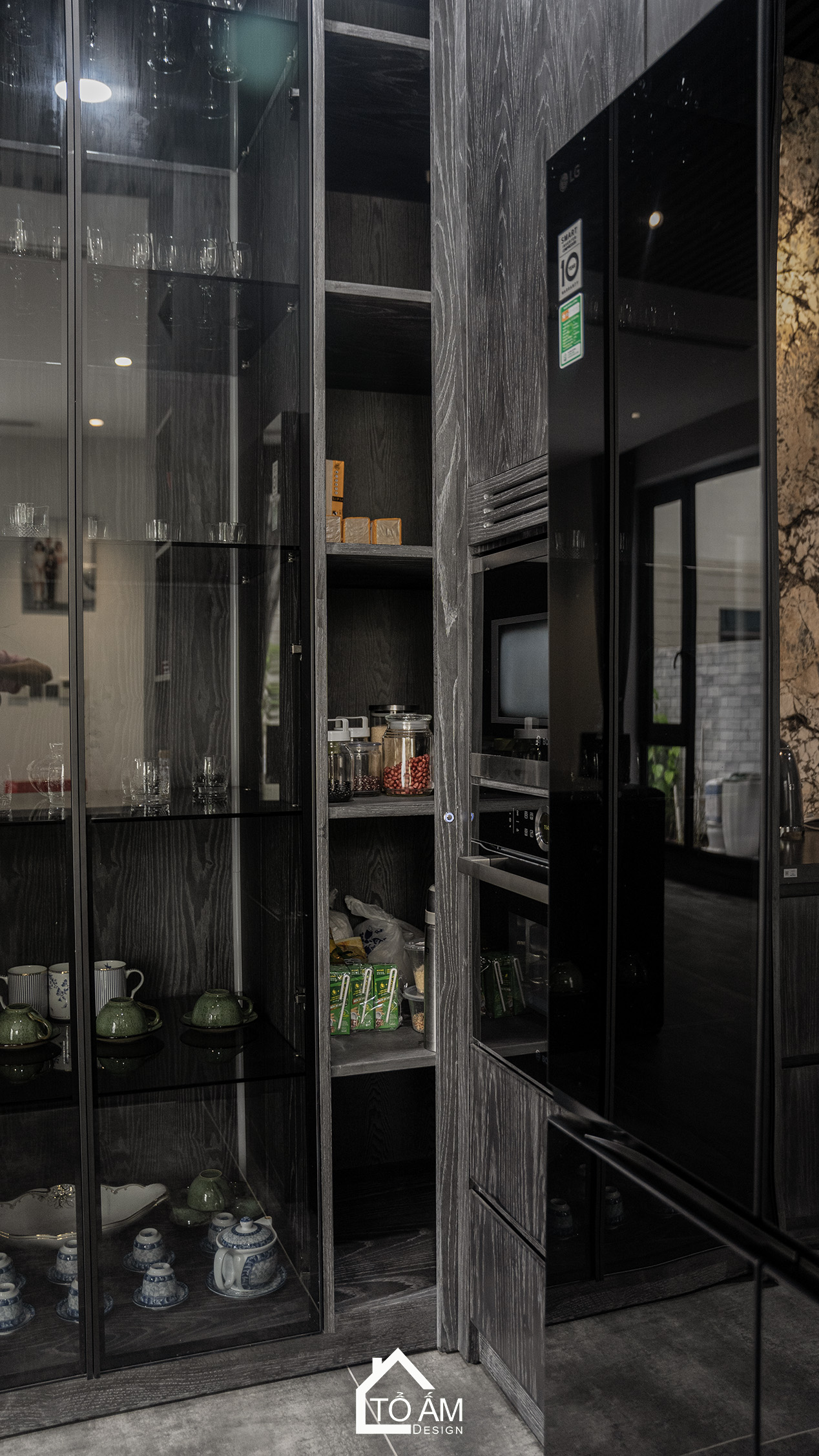 Phòng bếp & phòng ăn Biệt thự Gỗ Sồi Ecopark: Ấm cúng – hiện đại – rất “đời sống” - Hoàn thiện công trình Biệt thự Gỗ Sồi Mỹ Ecopark - Tổ Ấm Design