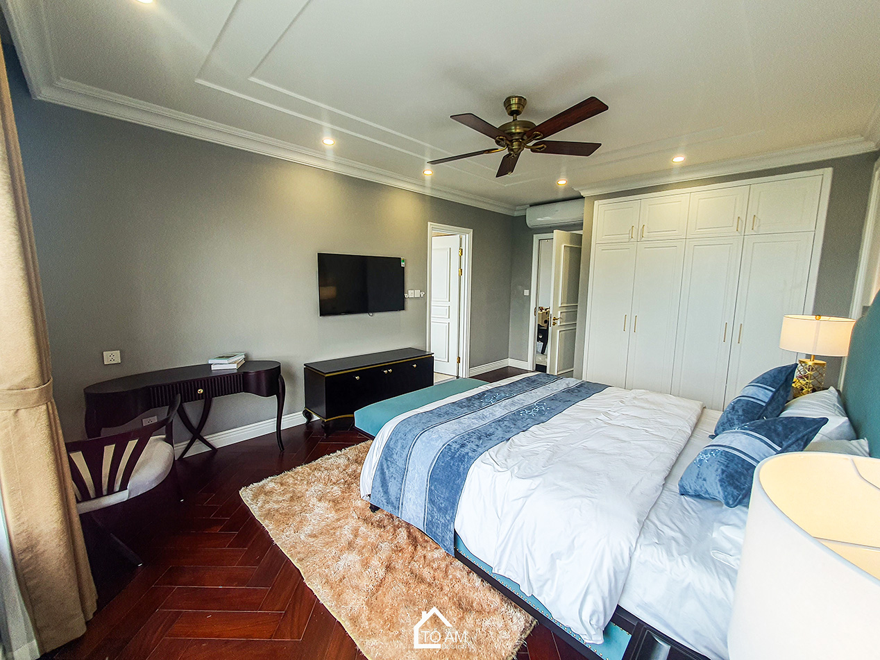 Tầng 4: Phòng ngủ Master 3 – Sự riêng tư và chuẩn mực thẩm mỹ  – Hoàn thiện Công trình Nhà mẫu SHG9M tại Vinhomes Golden Avenue Móng Cái - Không gian nhà phố chữa lành - Tổ Ấm Design