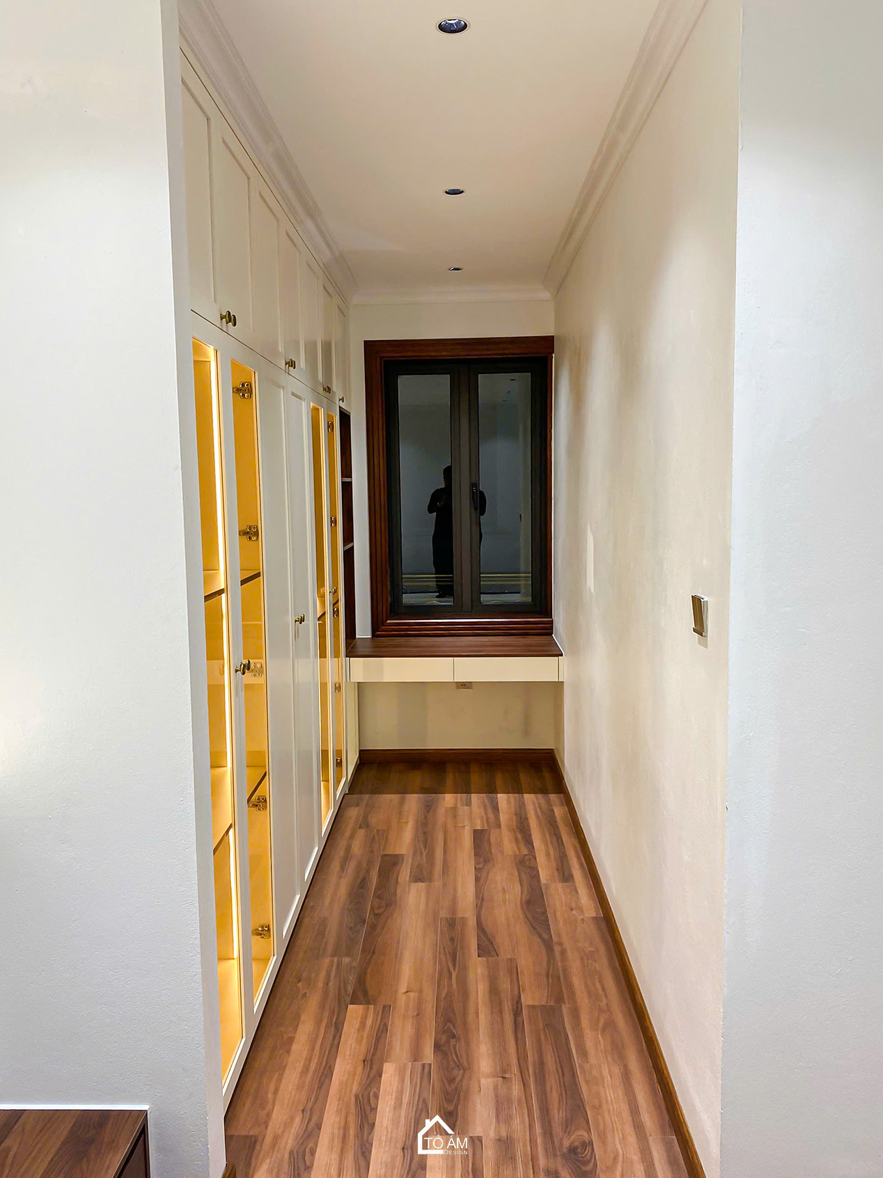 Phòng ngủ con gái (có khu thay đồ): Nữ tính và tinh tế - Hoàn Thiện Nội Thất Nhà Phố 3 Tầng tại Yên Nghĩa, Hà Đông - Tổ Ấm Design