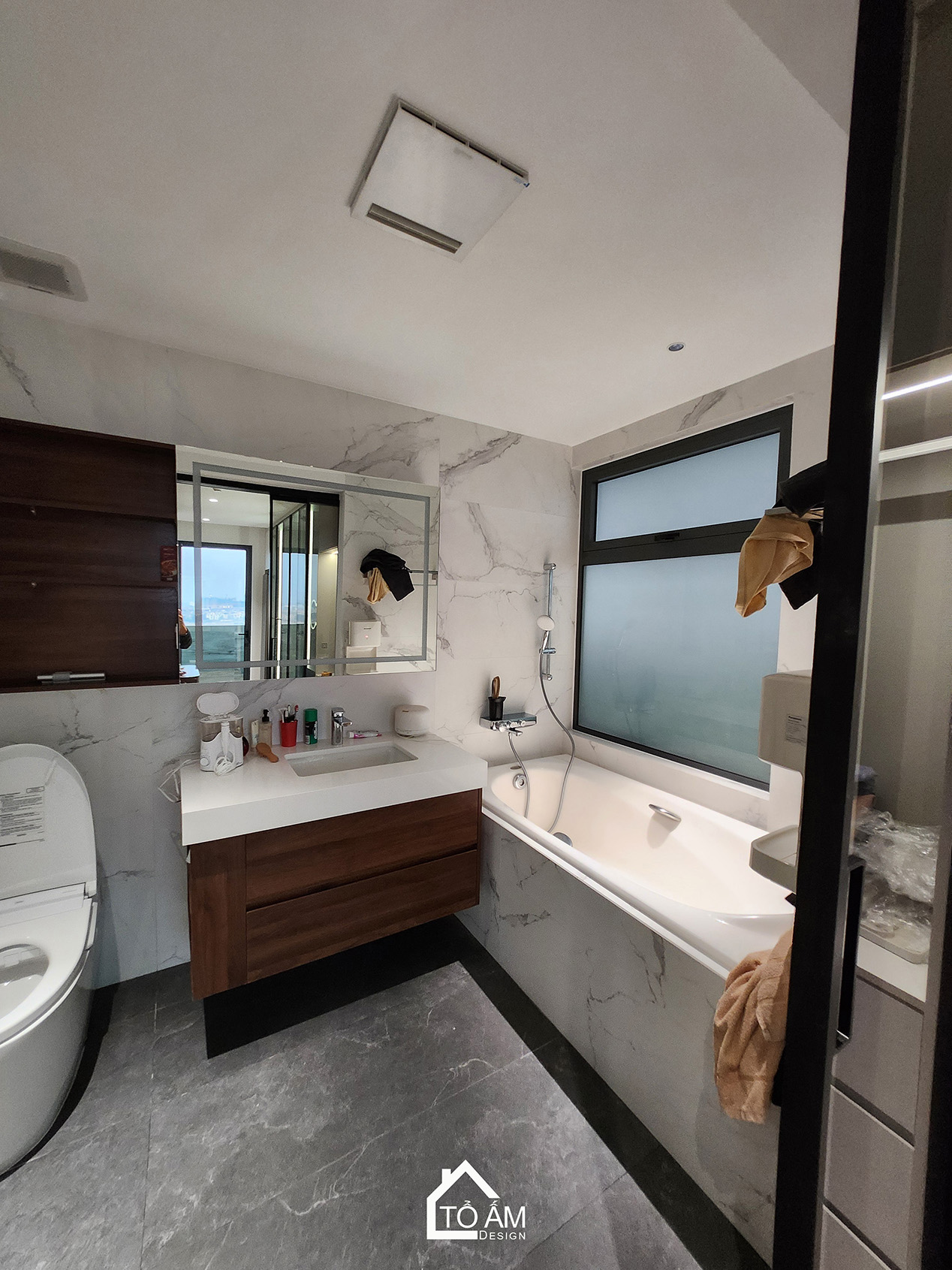 Phòng ngủ Master: An trú cảm xúc sau một ngày dài - Hoàn thiện Chung cư 2 ngủ tại Tòa Ciputra, Tây Hồ - Tổ Ấm Design 