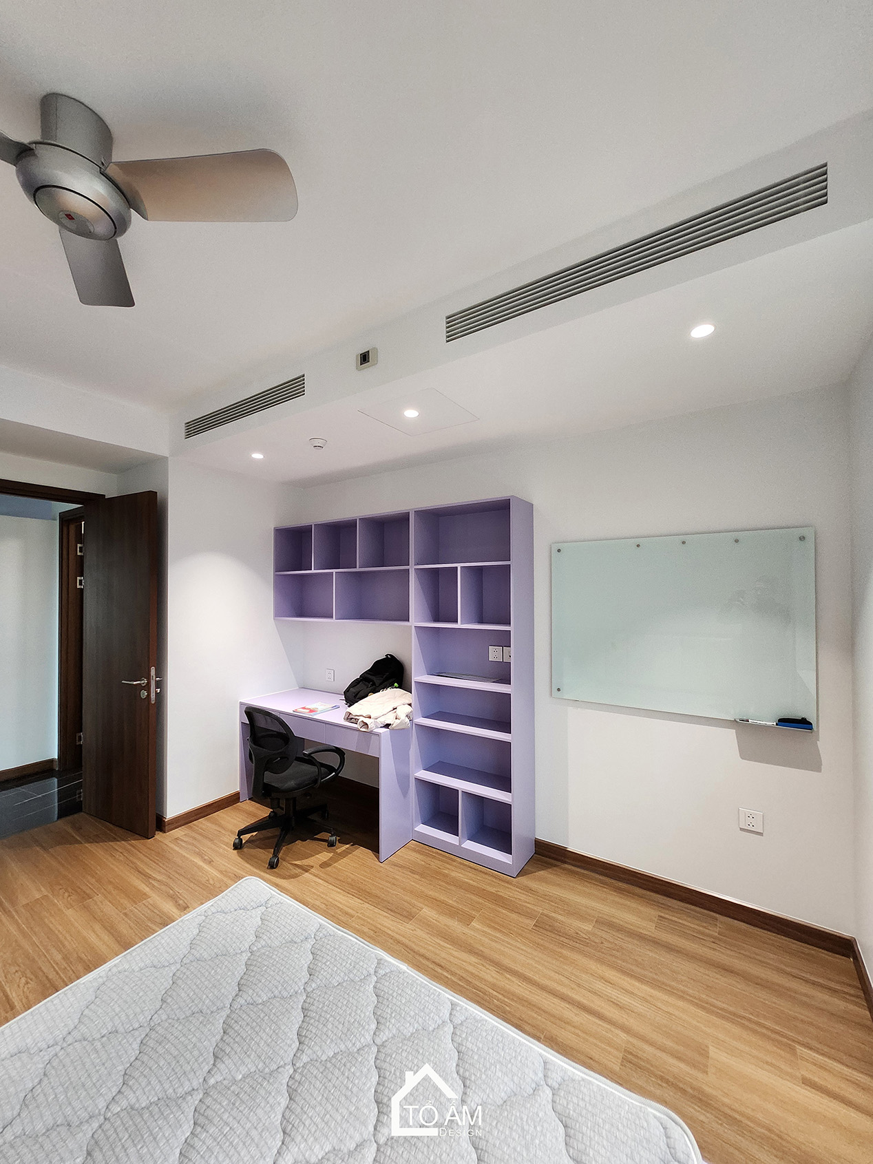 Phòng ngủ con gái: Trẻ trung – nhẹ nhàng – cảm hứng học tập - Hoàn thiện Chung cư 2 ngủ tại Tòa Ciputra, Tây Hồ - Tổ Ấm Design 