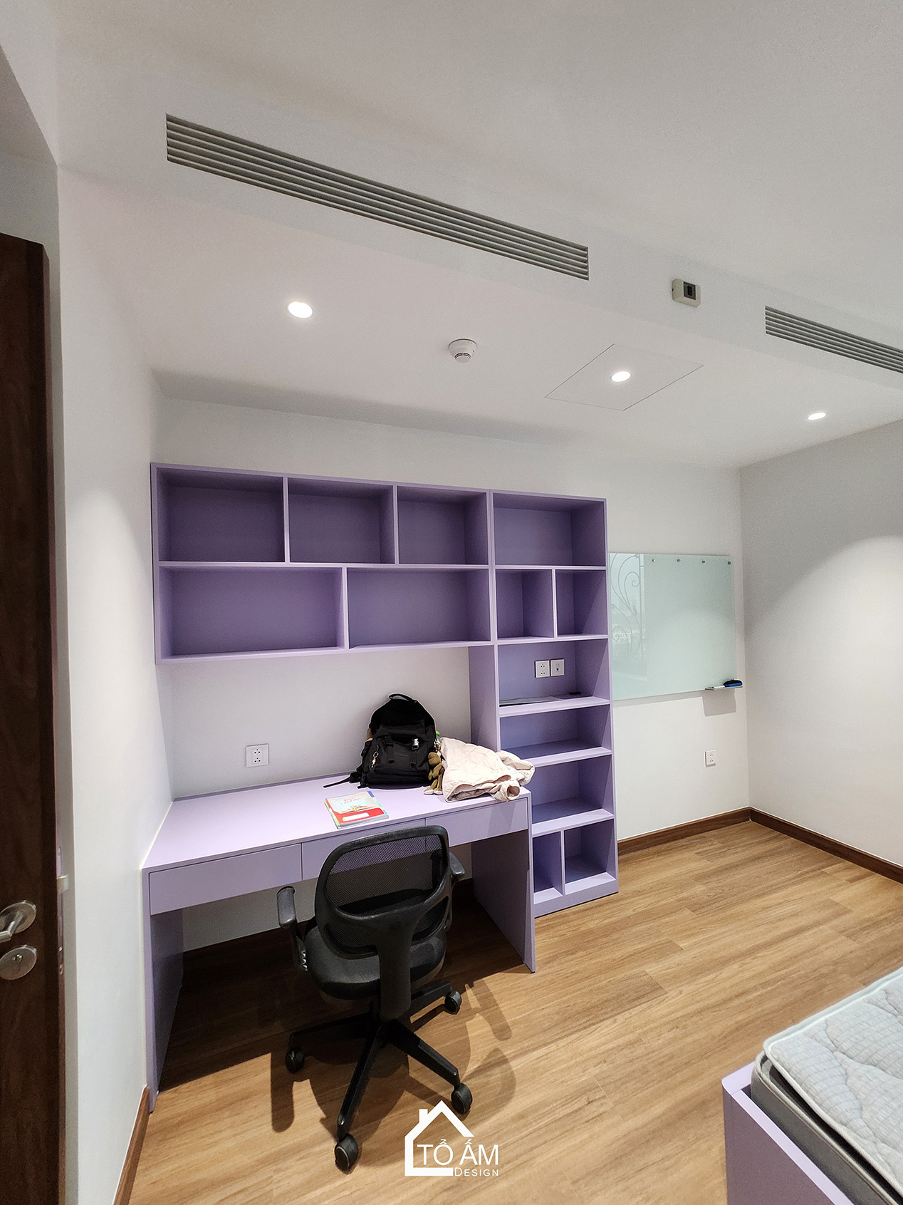 Phòng ngủ con gái: Trẻ trung – nhẹ nhàng – cảm hứng học tập - Hoàn thiện Chung cư 2 ngủ tại Tòa Ciputra, Tây Hồ - Tổ Ấm Design 