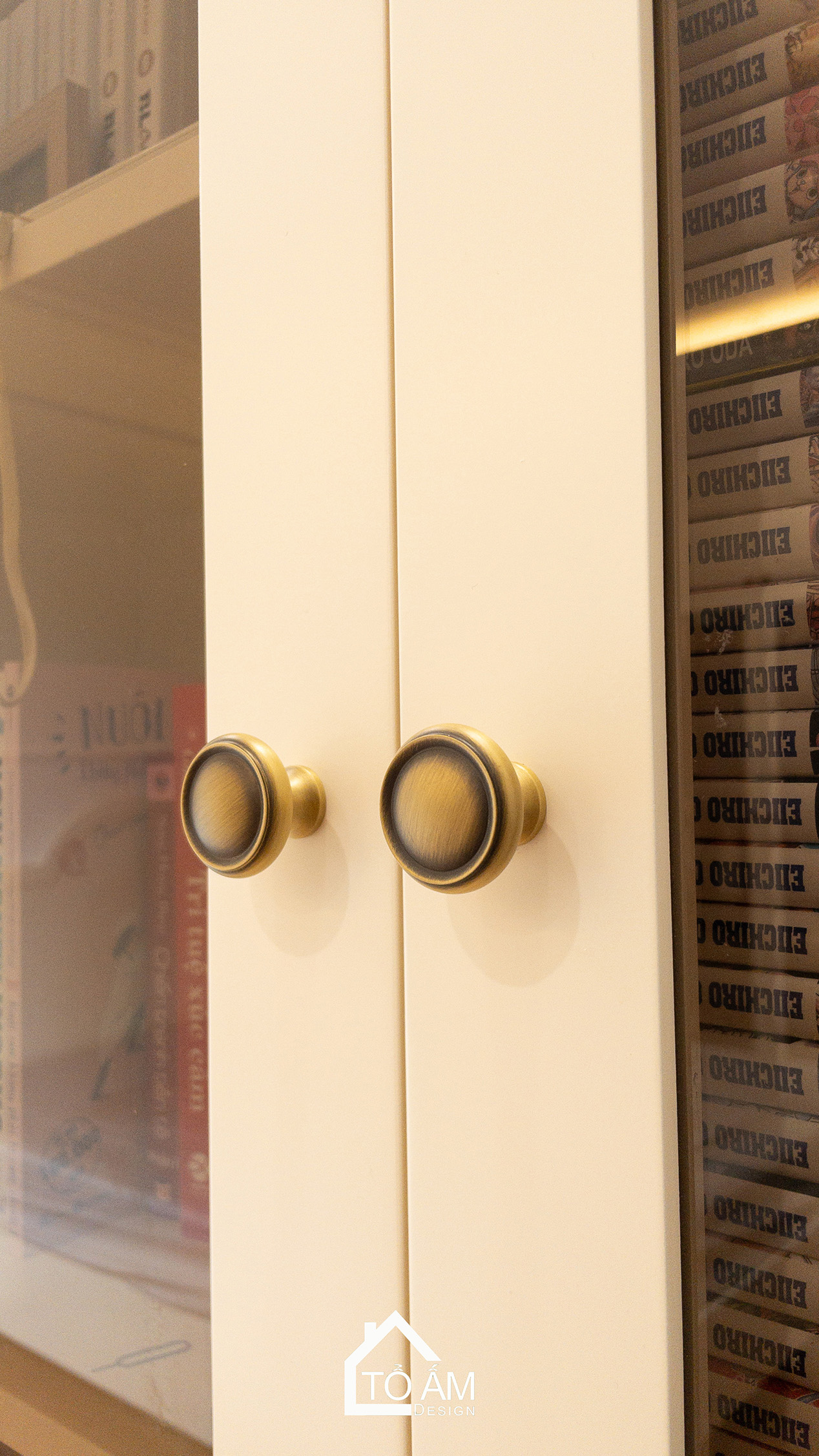 Phòng ngủ con gái: Trẻ trung, thanh lịch nhưng vẫn hài hòa phong cách chung - Hoàn thiện công trình Biệt thự sân vườn Đông Anh - Tổ Ấm Design